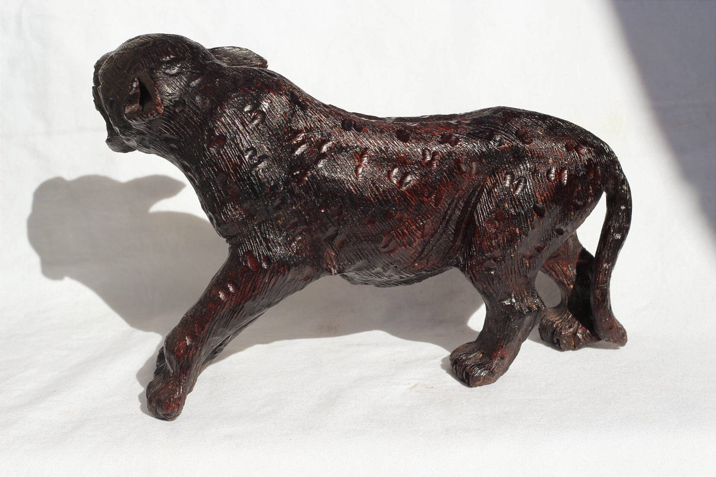 Fine Art Big Cat Ironwood Handcarved figurine. Zimbabwean Leopard Carving.I love cats gifts, Big Five Animals. Express Shipping Worldwide