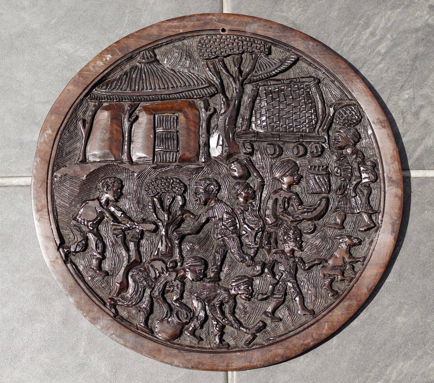 Panneau de décoration murale en bois d'ébène de 14,5" de style village africain. Décoration murale sculptée à la main pour votre maison/bureau. Prêt à expédier des cadeaux de Noël