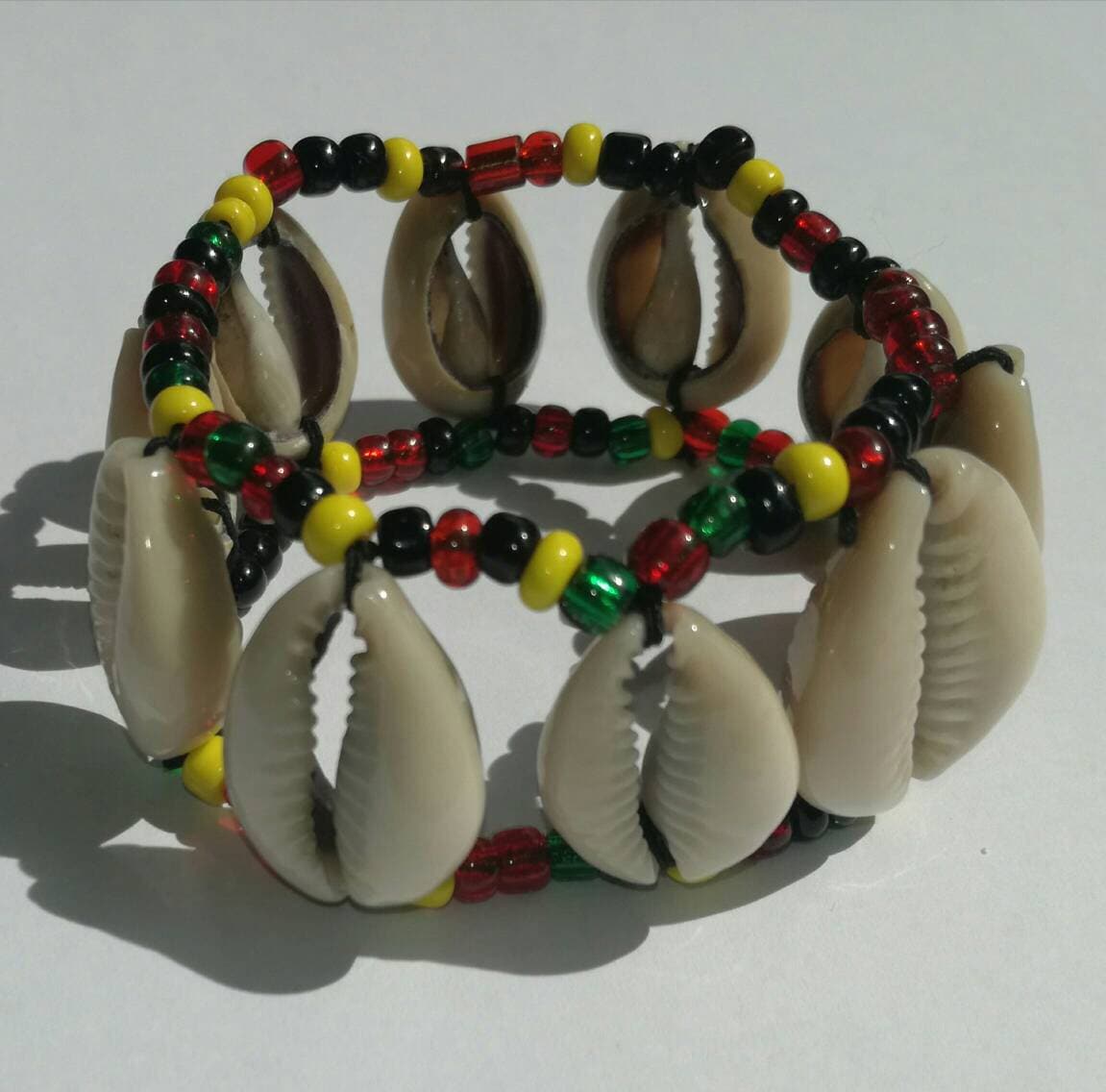 Rastafarian beaded bracelet/Cowrie shell jewelry/Tribal Bracelet one love jewelry/African Art Handmade souvenirs/handcrafted unique gift art