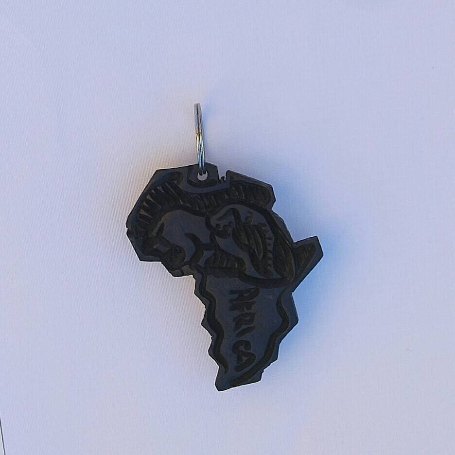 5x Iron Wood Carved African map keyholder, handcrafted wooden keyring, Handmade big five key chain art decorations South Africa. Unique gift