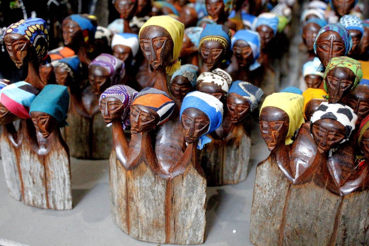 African Women Art Gifts. Handcarved Mozambiquean Elle Sandalwood ladies sculpture, 2 sizes. Office/Home table Decor Ready to Ship Express.