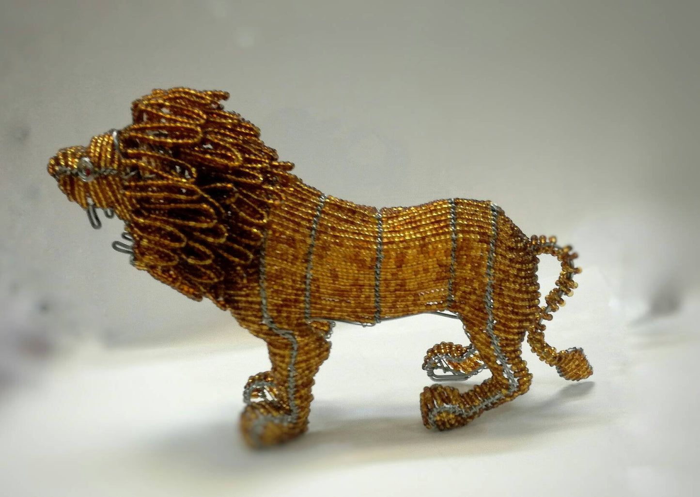 Male Lion beads and wire Animal sculpture. King of Jungle table decor figurines. Unique South African Beaded animals display/gifts items.