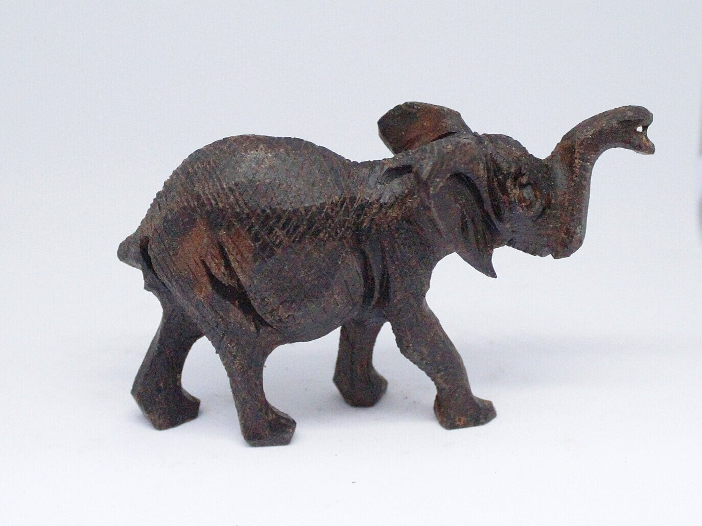 2 x Smooth Carved Elephant ironwood interior/Office Décor set. Unique African gifts. Walking and Trunk Up animals Artwork. Express Shipping