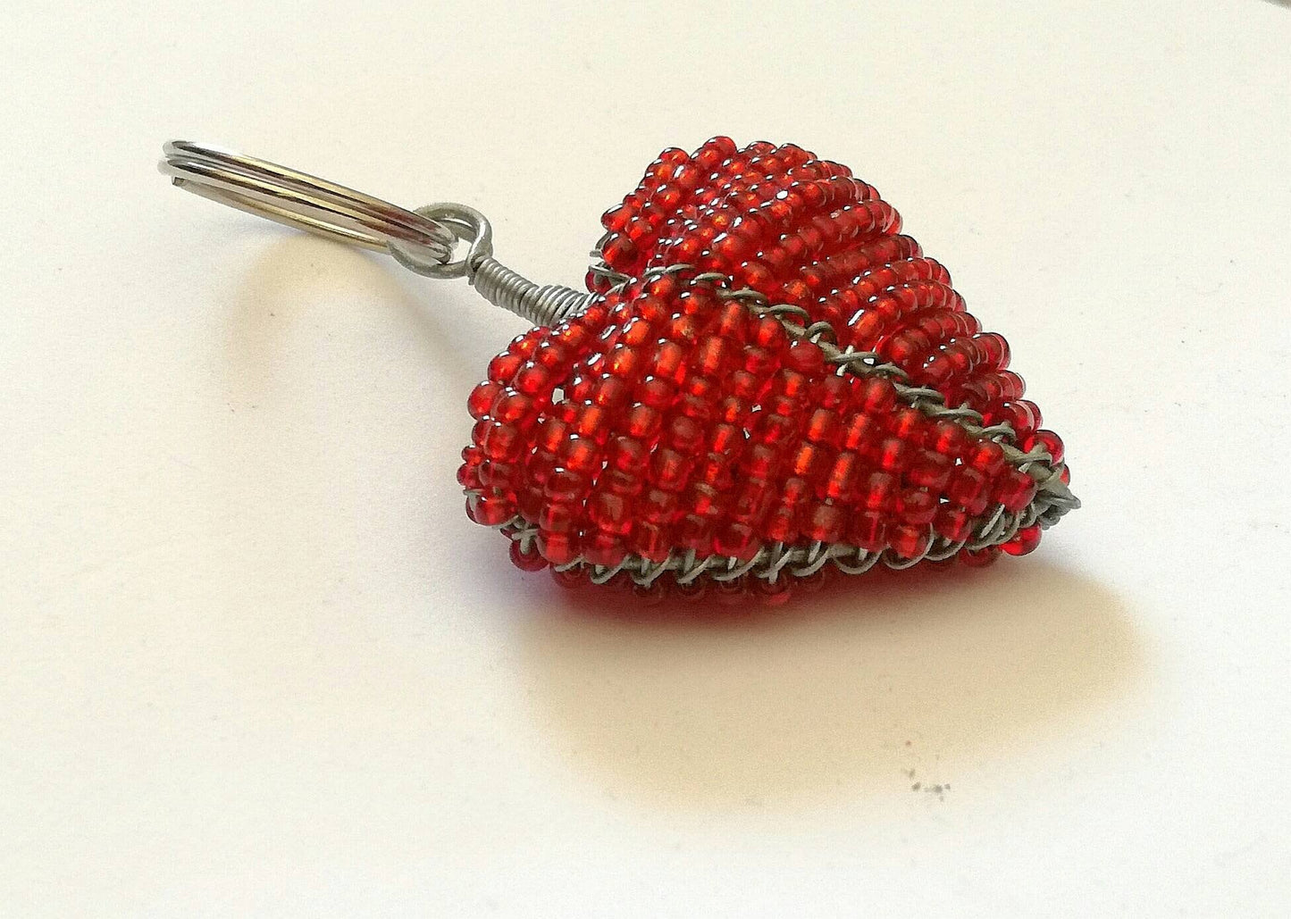 Set of 4, 3D beaded Red heart key holder/zipper charm. Keychain gifts/decorations. Remember your Loved ones. I love you gifts beads and wire