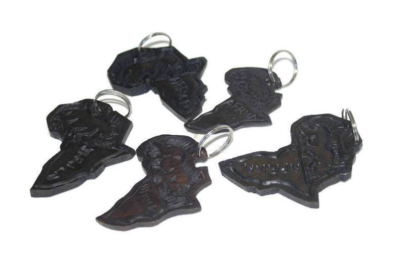 Hand carved Ebony Wood African Maps keyholders / Zipper charms with animals. Giftsets for theme party and corporate gifts. Set of 5