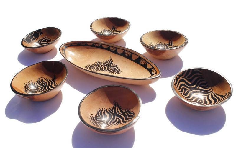 Set of 7 African Map theme Teak wood bowls. Zebra and Giraffe animal print designs black paint on smooth light brown teak Wood. Unique Gifts