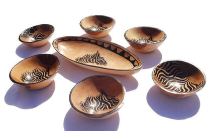 Set of 7 African Map theme Teak wood bowls. Zebra and Giraffe animal print designs black paint on smooth light brown teak Wood. Unique Gifts