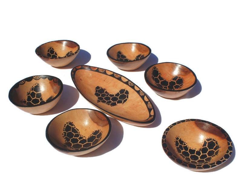 Set of 7 African Map theme Teak wood bowls. Zebra and Giraffe animal print designs black paint on smooth light brown teak Wood. Unique Gifts