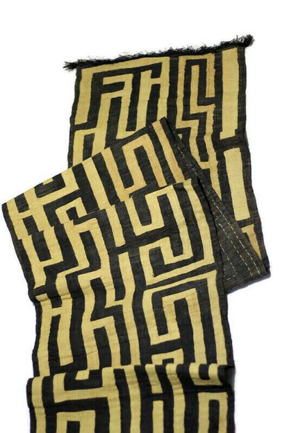 Uncut Congolese Kuba Clothe. Use on a Conference room Or Dining room table. Can also be used for Wall Decor/ DIY Cushion covers