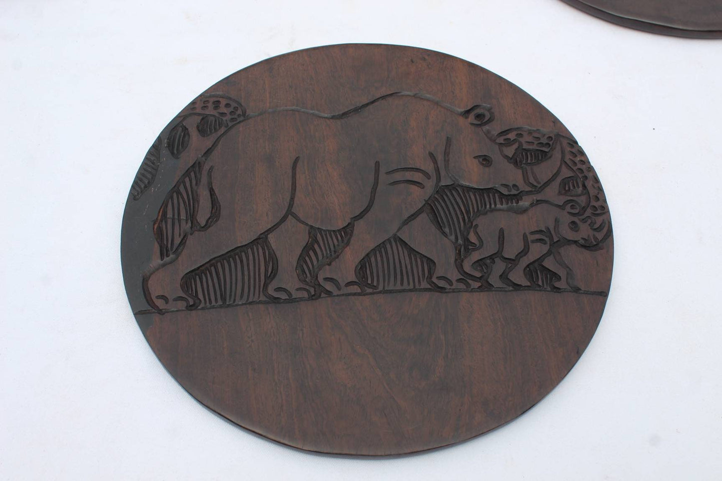 Ebony Wood Handcarved Wall Decor plates with the African Big 5. Table centerpieces /Placemats with Rhino and Elephant Family. Read to Ship