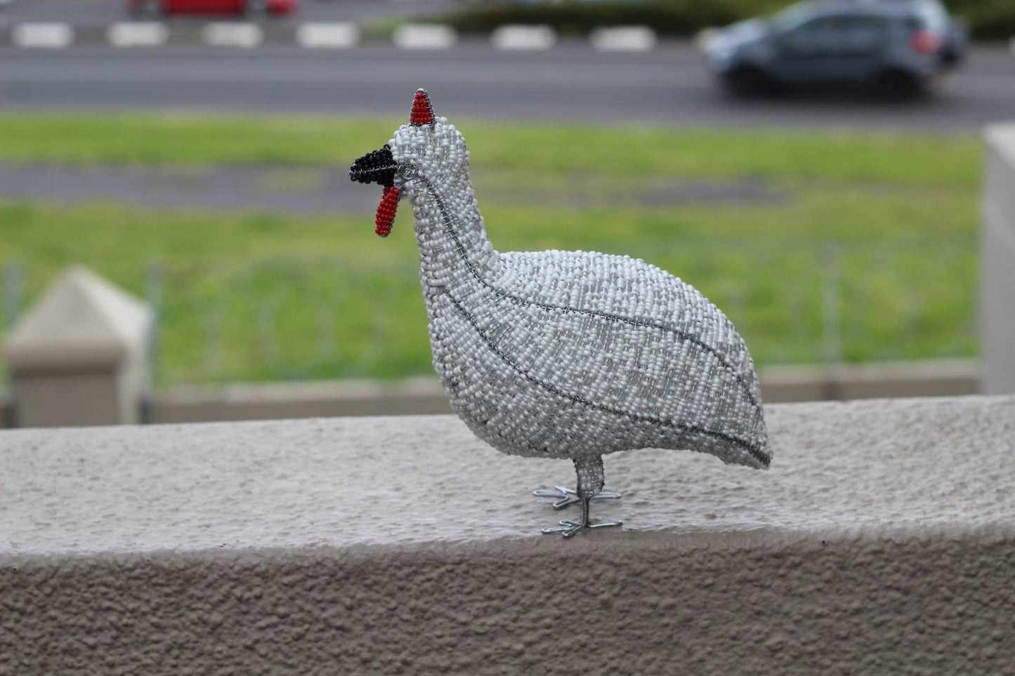 20cm Tall White beaded Guinea Fowl Sculpture by Job Guwhe. Glittery white, Rainbow glass beads African Art Gifts/Souvenirs. Express Shipping