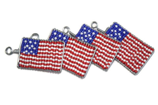 Set of 4 USA Flag Beads and wire Zipper charm/ key holders. Your country flag 3x5cm (Approx). United States Theme party thank you Art  gifts