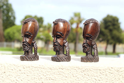 Lot de 3 têtes d'hommes Massaï africains en bois de fer sculpté. Sculptures lisses sculptées à la main. Décoration intérieure africaine pour la maison/bureau Cadeaux de Noël