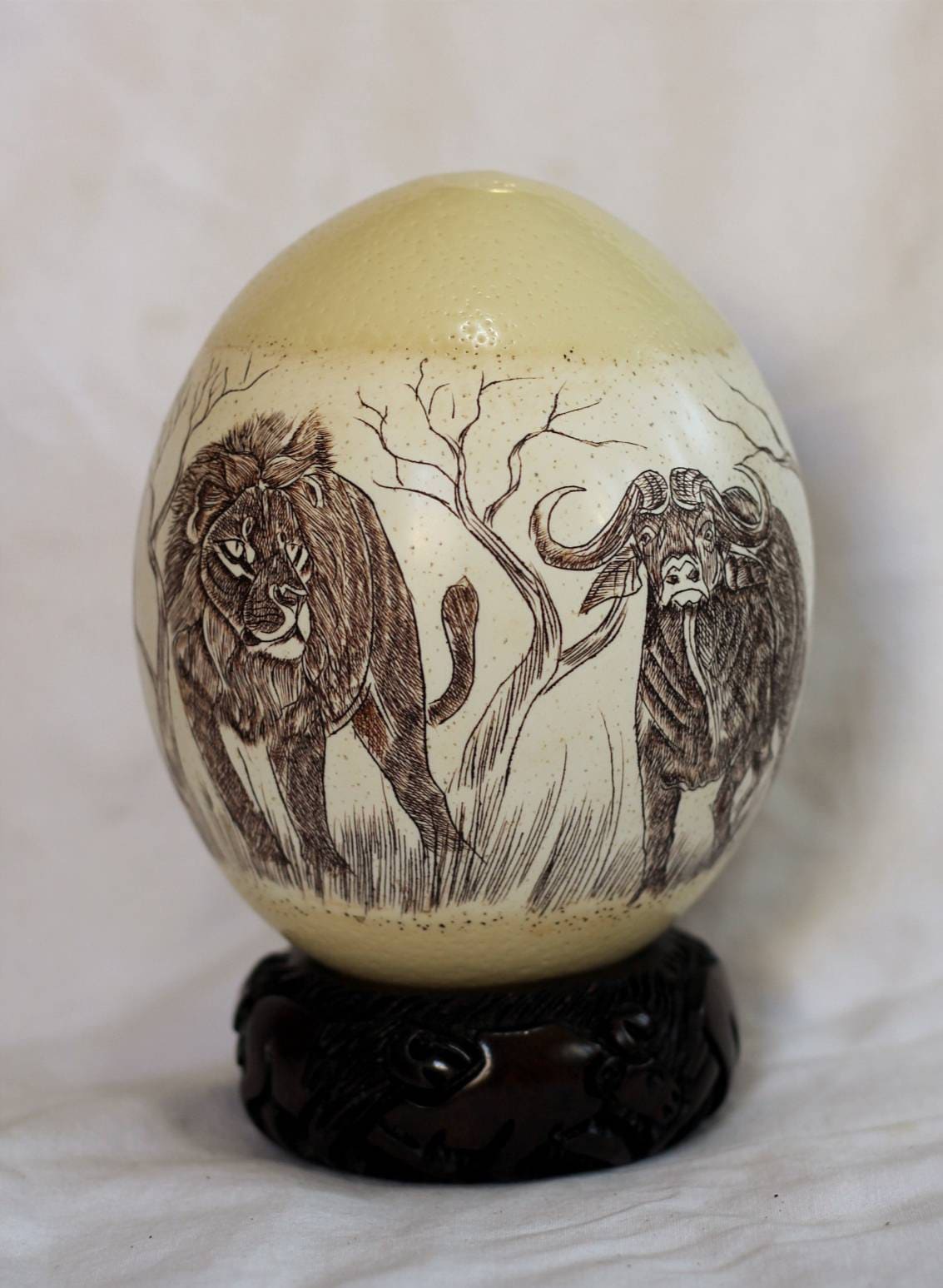 African Big Five Painted Scrimshaw Large Ostrich Egg. Big 5 full animals art on Shell Ornament. Unique African Christmas Gifts ready to Ship