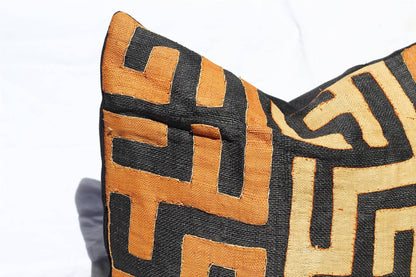 Handwoven Kuba Cloth Cushion Cover/Pillow case. Authentic Congo raffia palm fibers. Home Decor African Art Gifts, ready to Ship.