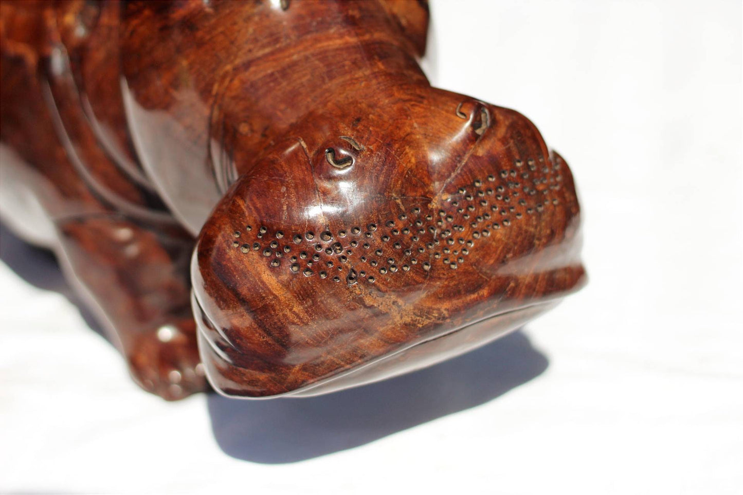 Extra Large Lifelike smooth Ironwood Hippopotamus Masterpiece. African Hand carved Hippo Art figurine / Decor. Weighs 14kgs, 50×26×22cm.