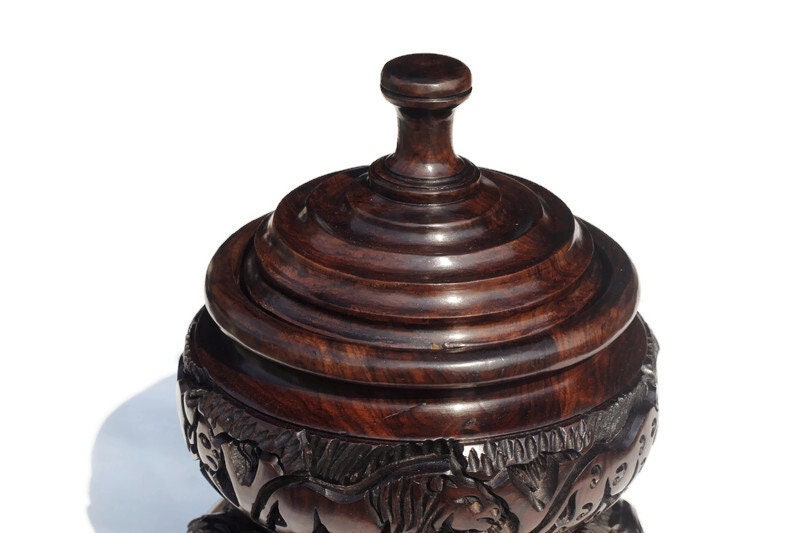 Animal Theme Art Iron Wood Hand Carved Storage Bowl. Circular Rings design basin with African Big 5 animals and Tree Carvings. Ready to Ship