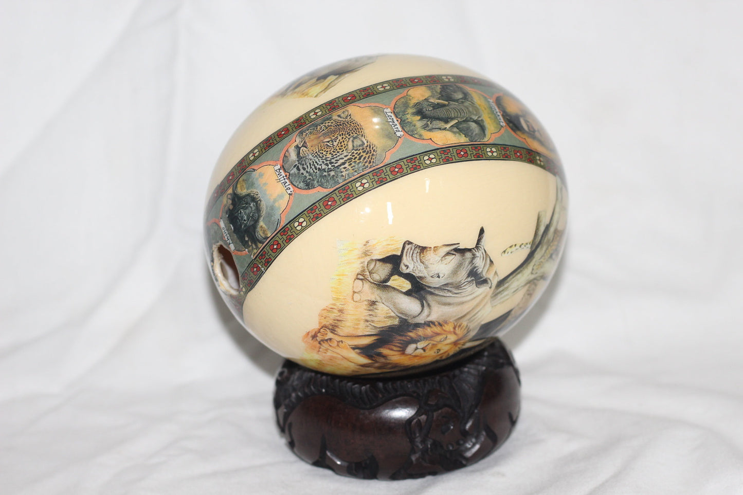 African Big Five Decoupage Shell. Ostrich Egg with big 5 Animals and African Map and South African flag on a clear background. Ready to ship