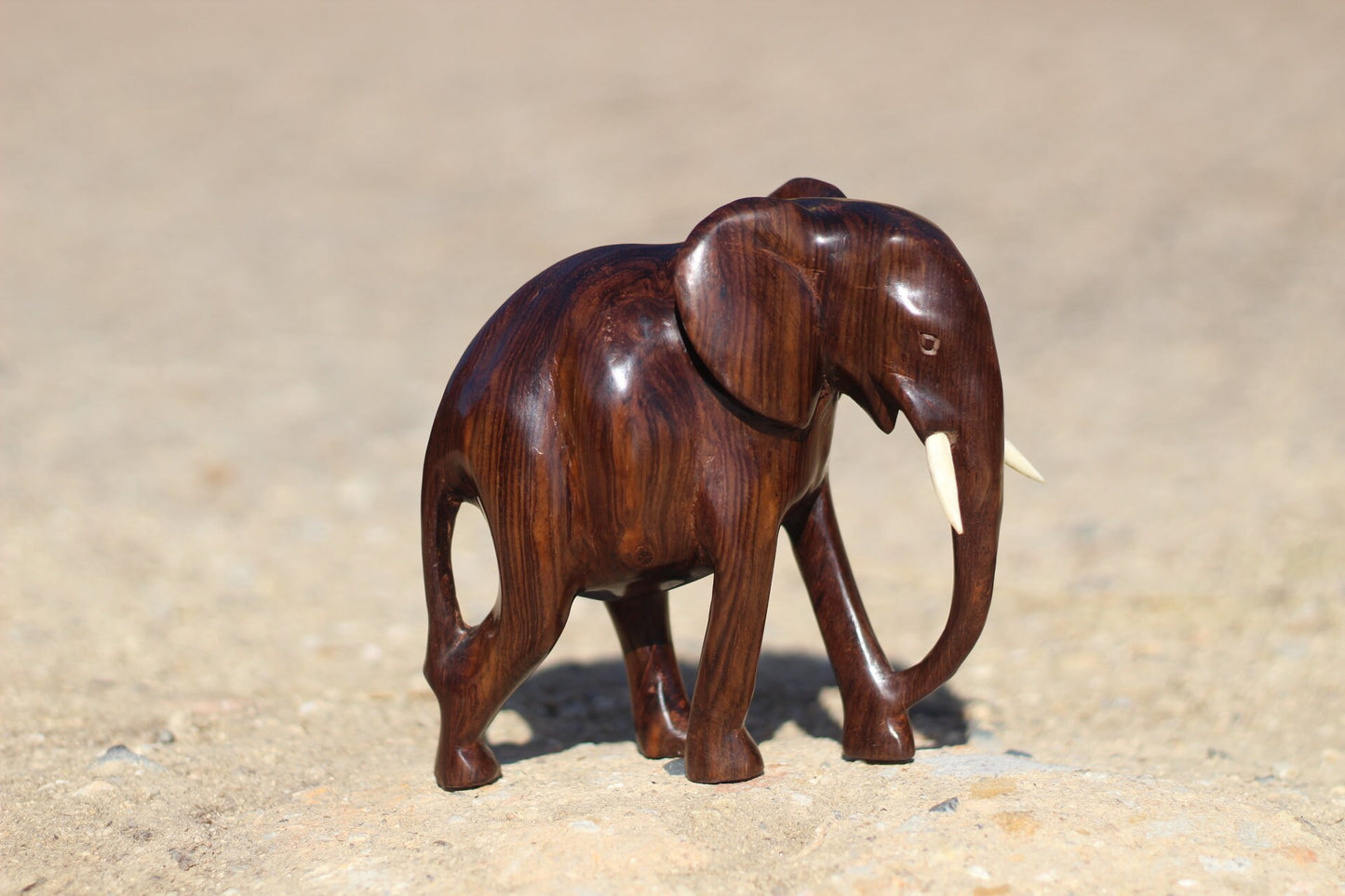 Zambian style New design Iron wood Walking Lifelike elephant figurines. Smooth Carved animal sculpture for home deco,African art gift.