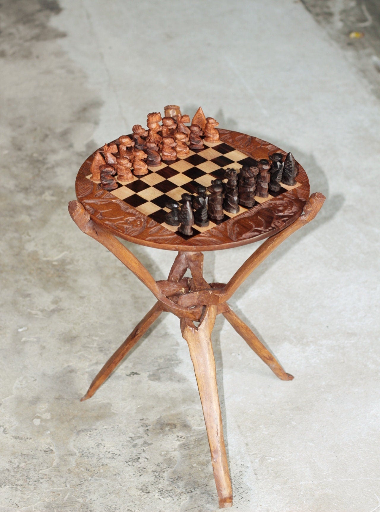 Handcarved Mahogany Wood Foldable Chess Table with reversible African Big 5 animals top. Has ebony wood for dark parts of the Gaming Board