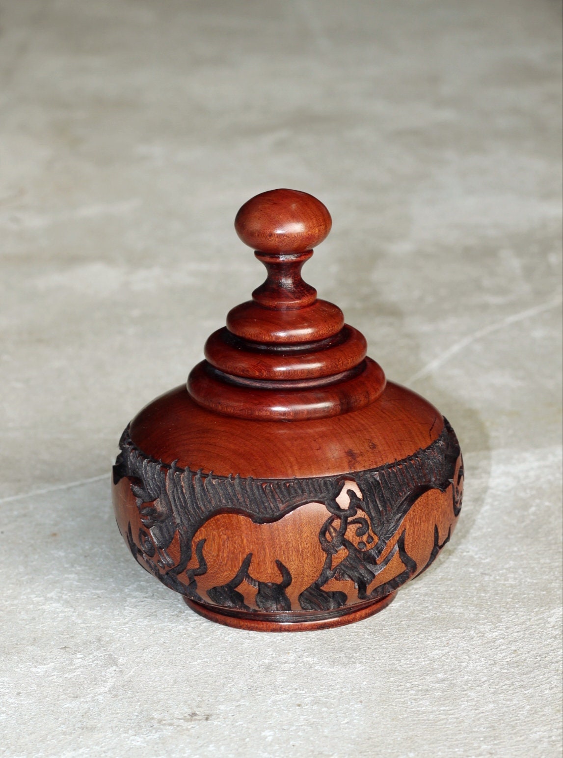 Malawian Rose Wood Hand Carved Storage Bowl. Circular Rings lid and African big 5 animals theme basin with Tree Carvings. Ready to Ship gift