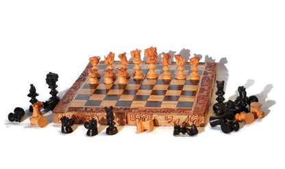 African Big Five Animals Foldable Chessboard Art with Trophy head pieces. Ebony and Olive Wood Hand Carved Gaming board. Ready to Ship Gifts