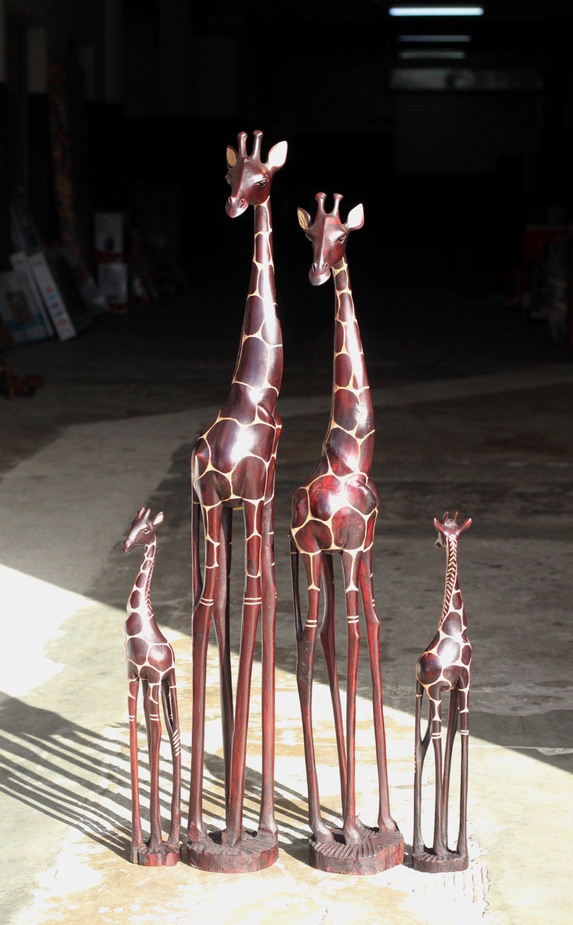 Coffee Brown Olive Wood Gouged Giraffe standing figurine. Tall Zimbabwean Carved Art Sculpture. Home/office Gifts decor ready to Ship