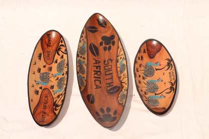 3 x Guinea Fowl South African Themed animal print Bowls. Oval shaped Painted Teak wood table centerpiece bowls. Mozambique handmade Art gift