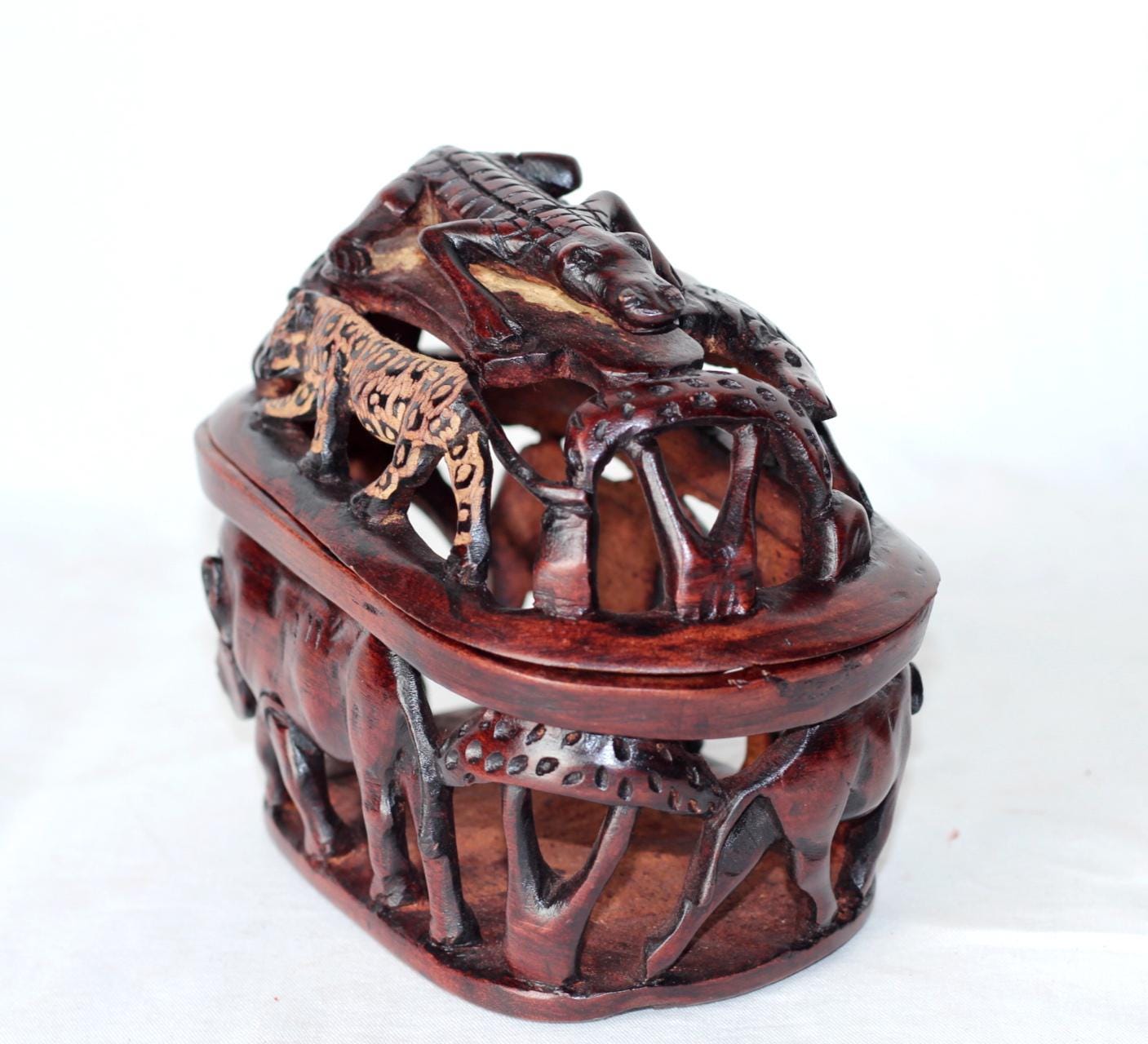 Dark Brown Olive Wood Basket with lid. Handcarved and Gouged African Big Five Animals. Amazing Table Centerpiece, Handmade in Zimbabwe