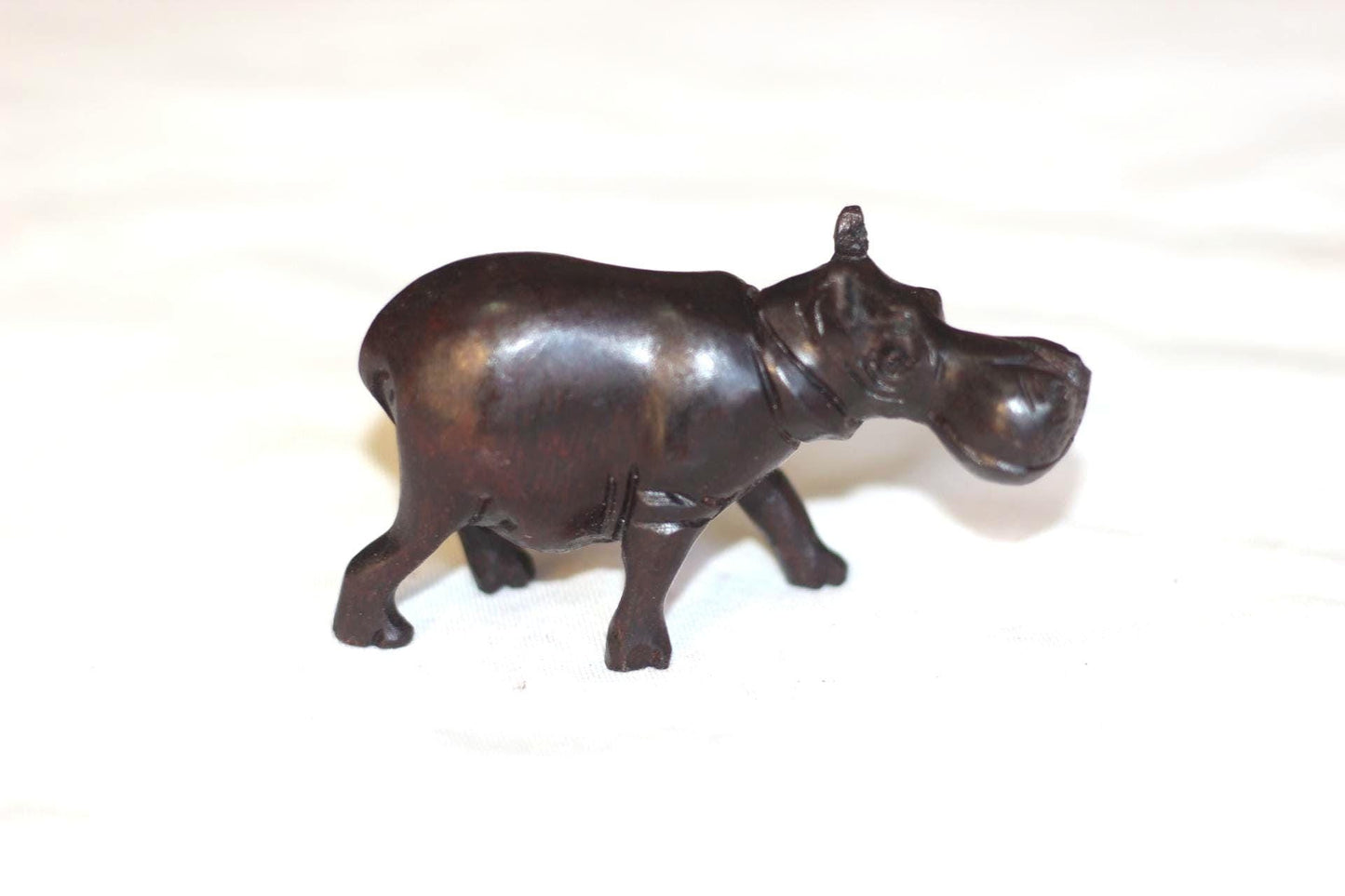 Set of 5 Carved Wooden Safari animals. Olive Wood Elephant, Hippo, Zebra, lion and Giraffe figurines. African Christmas gift ready to Ship