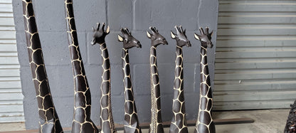Giraffenhals- und -kopf-Holzskulptur. Kaliumpolierte Jacaranda-Holzfiguren. Tischdekoration für Büro/Zuhause. Afrikanische Tiere als Geschenk für Papa