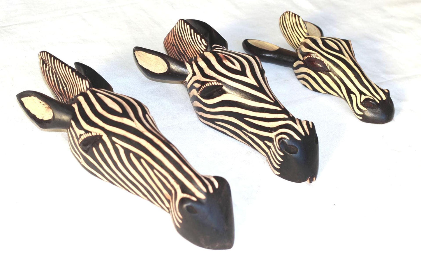 Olive wood Zebra Head Wall Decor Trophy. Lifelike fully Zimbabwean Handcarved African  Art gifts. Ready to Ship Worldwide