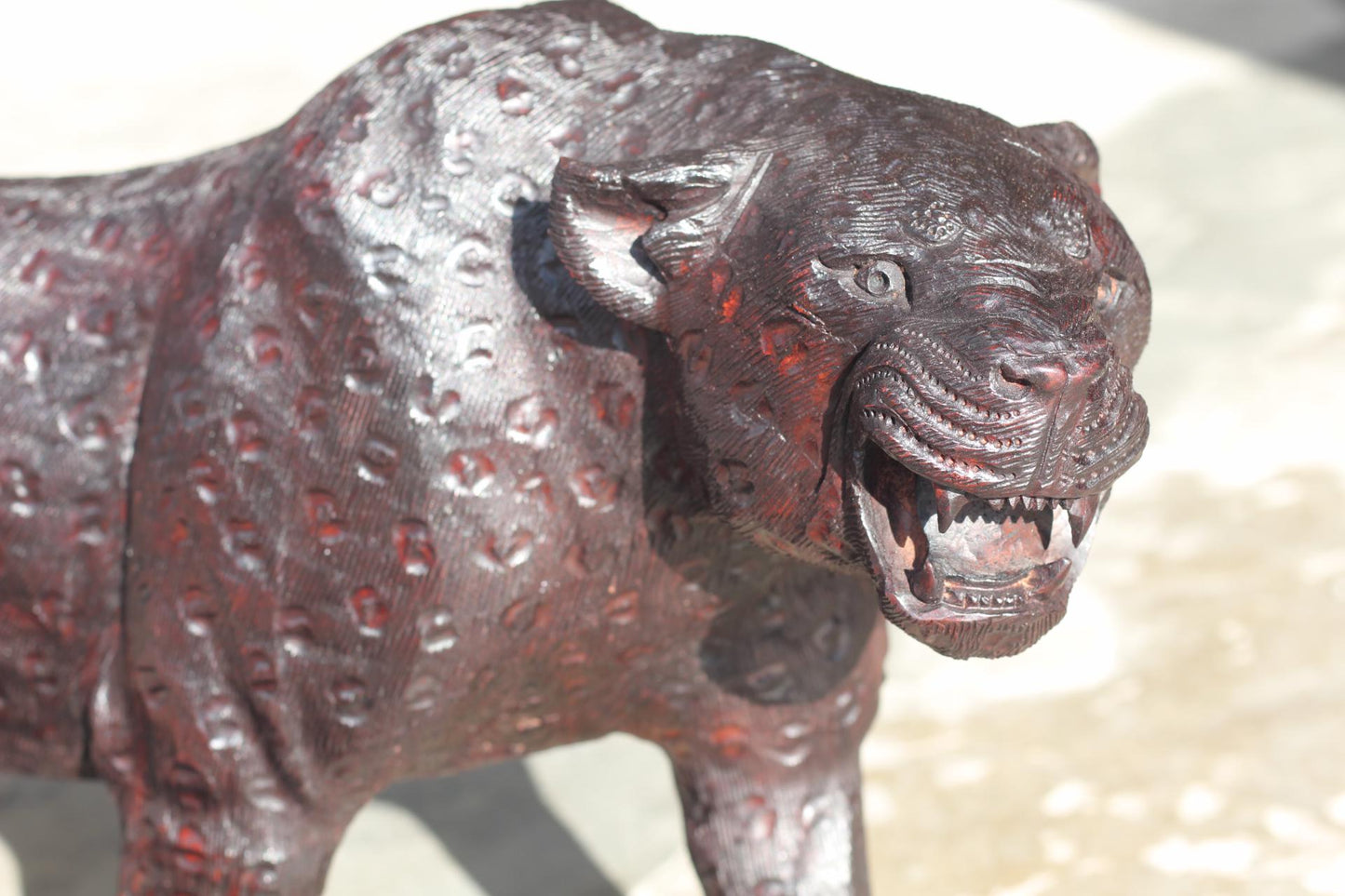 Fine Art Leopard Ironwood Handcarved Masterpiece. Zimbabwean Lifelike big cat gift. African Big Five Animals, 76×40×20cm Ready for Shipping