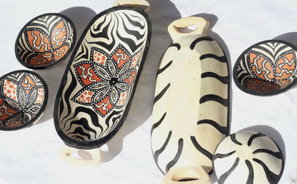 Set of 6 Zebra and Giraffe Print Olive wood Carved and Painted bowls. Lightweight wooden dry snacks bowls, African art, Animal print Decor