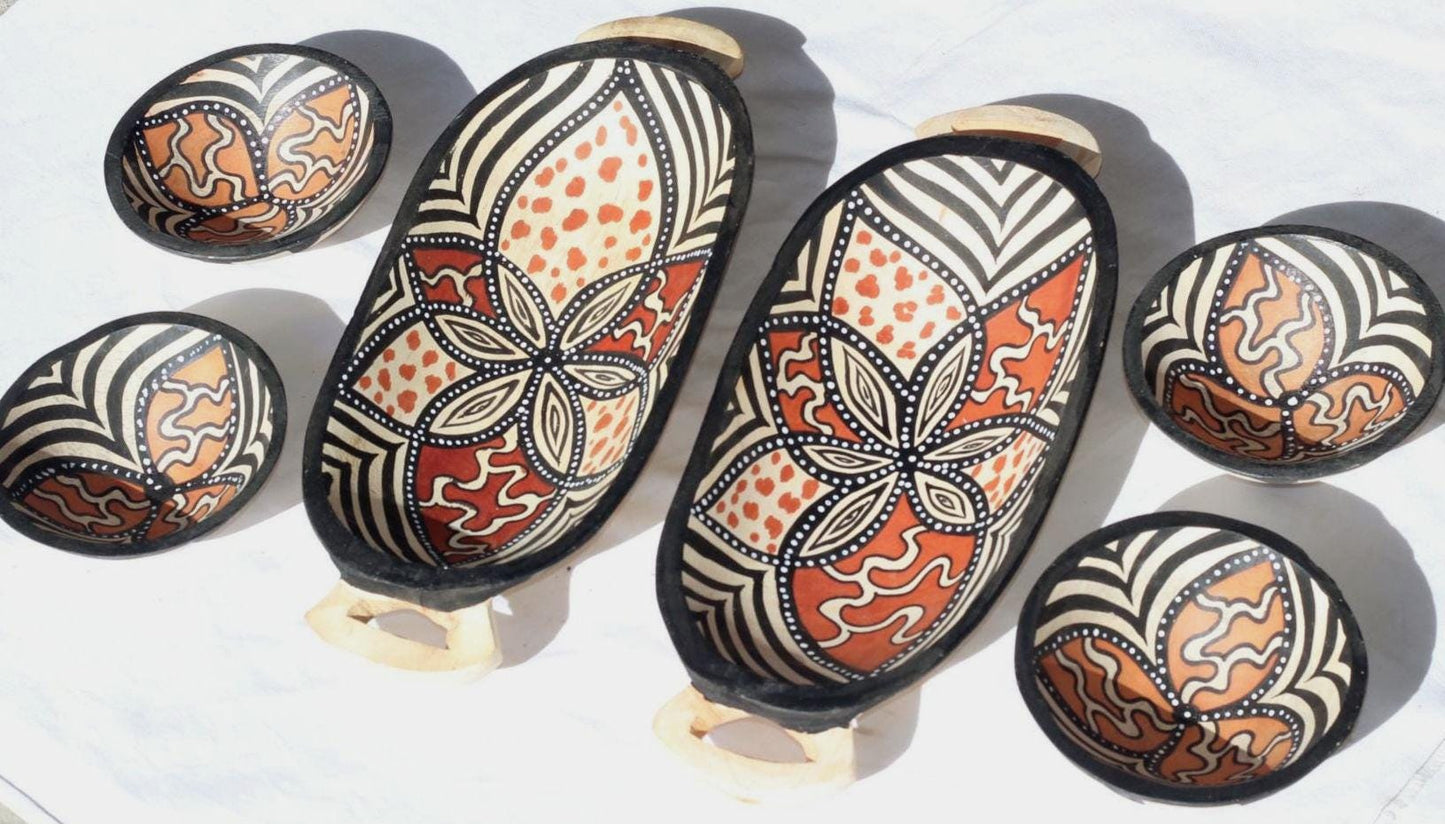 Set of 6 Zebra and Giraffe Print Olive wood Carved and Painted bowls. Lightweight wooden dry snacks bowls, African art, Animal print Decor
